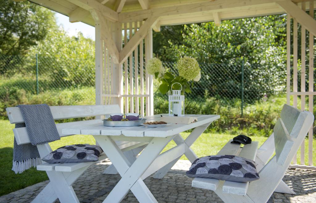 Apartamenty U Harrego I Przy Stawie Spa Z Klimatyzacja, Balia, Sauna, Ogrodem I Parkingiem Kudowa-Zdrój Exterior foto